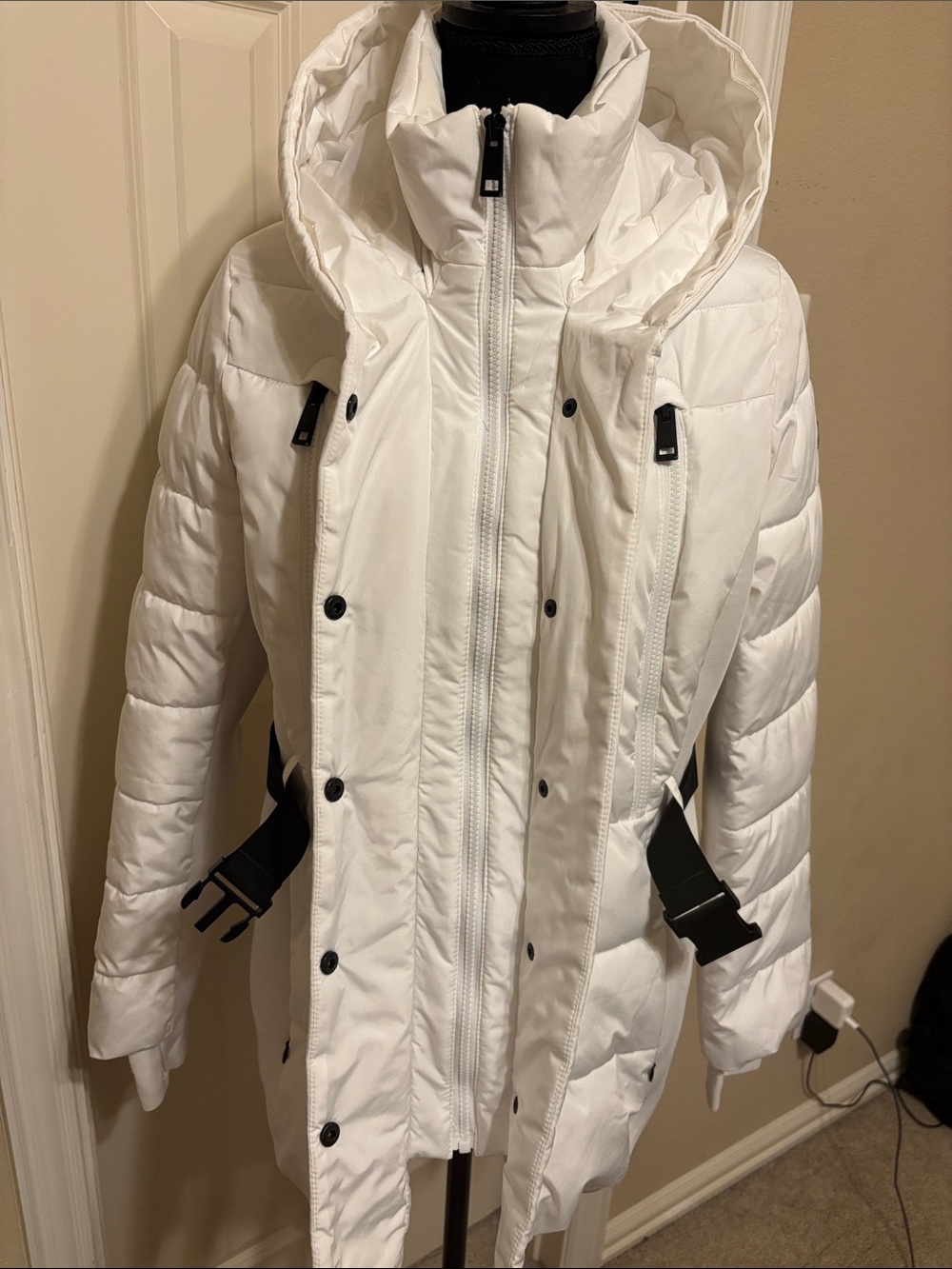 London Fog White Quilted Hooded Belted Puffer Coat - Picture 5 of 7